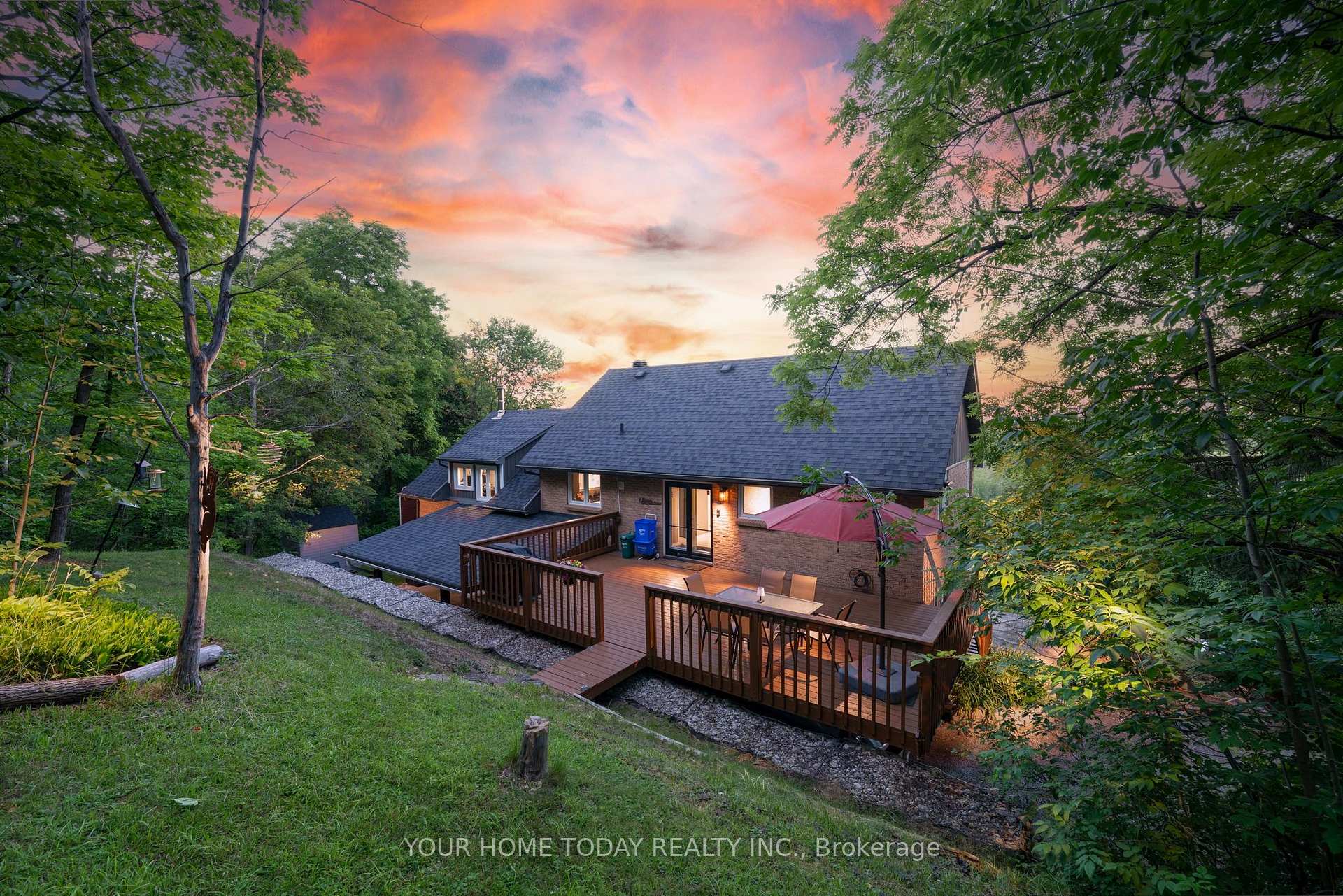 15585 Clayhill Road, Halton Hills, Ontario