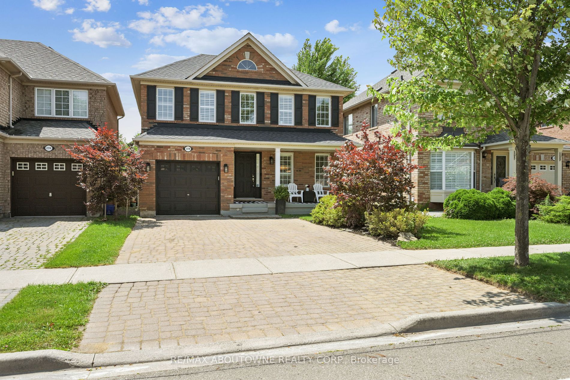 2278 Grand Oak Trail, Oakville, Ontario