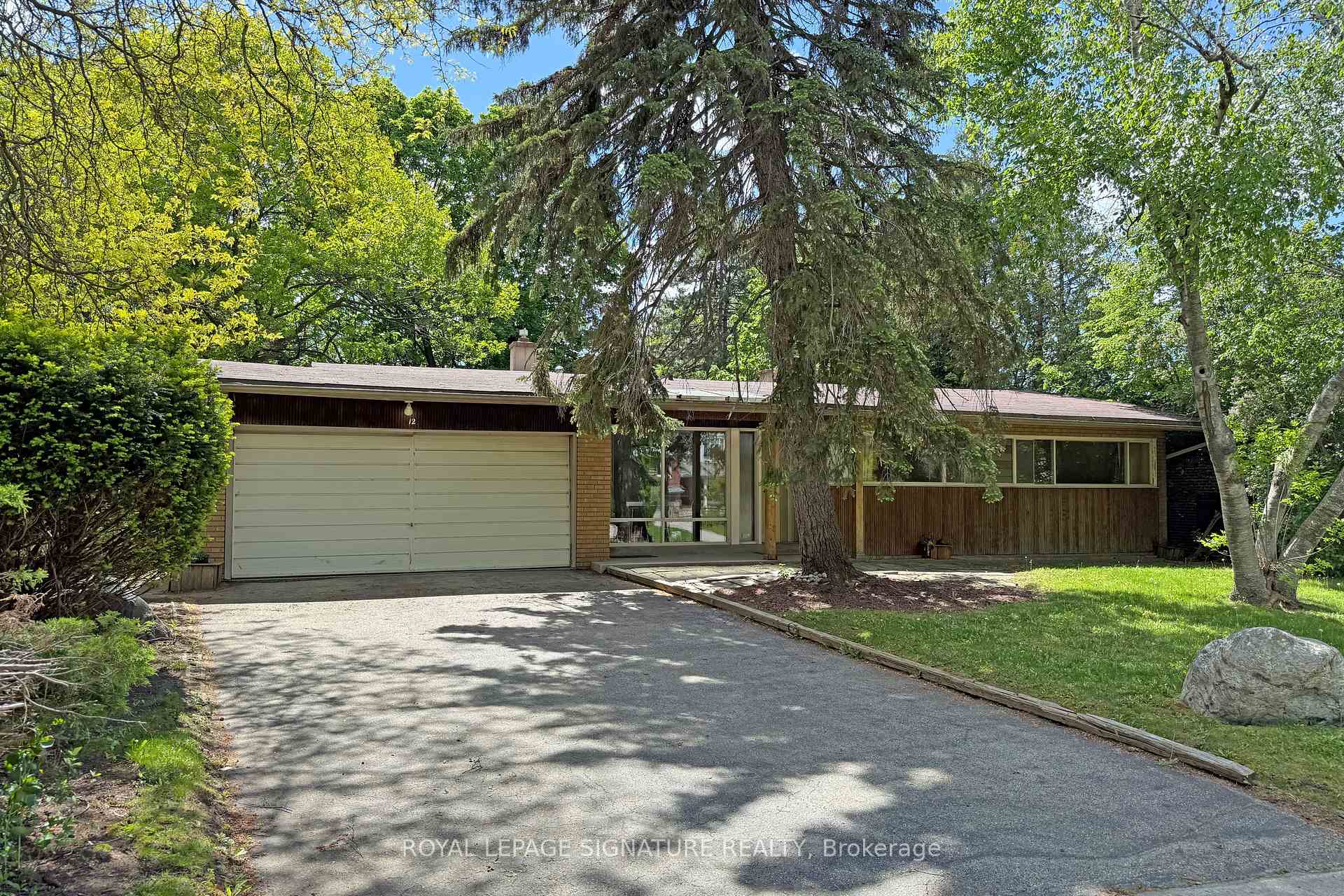 12 Ruden Crescent, Toronto, Ontario