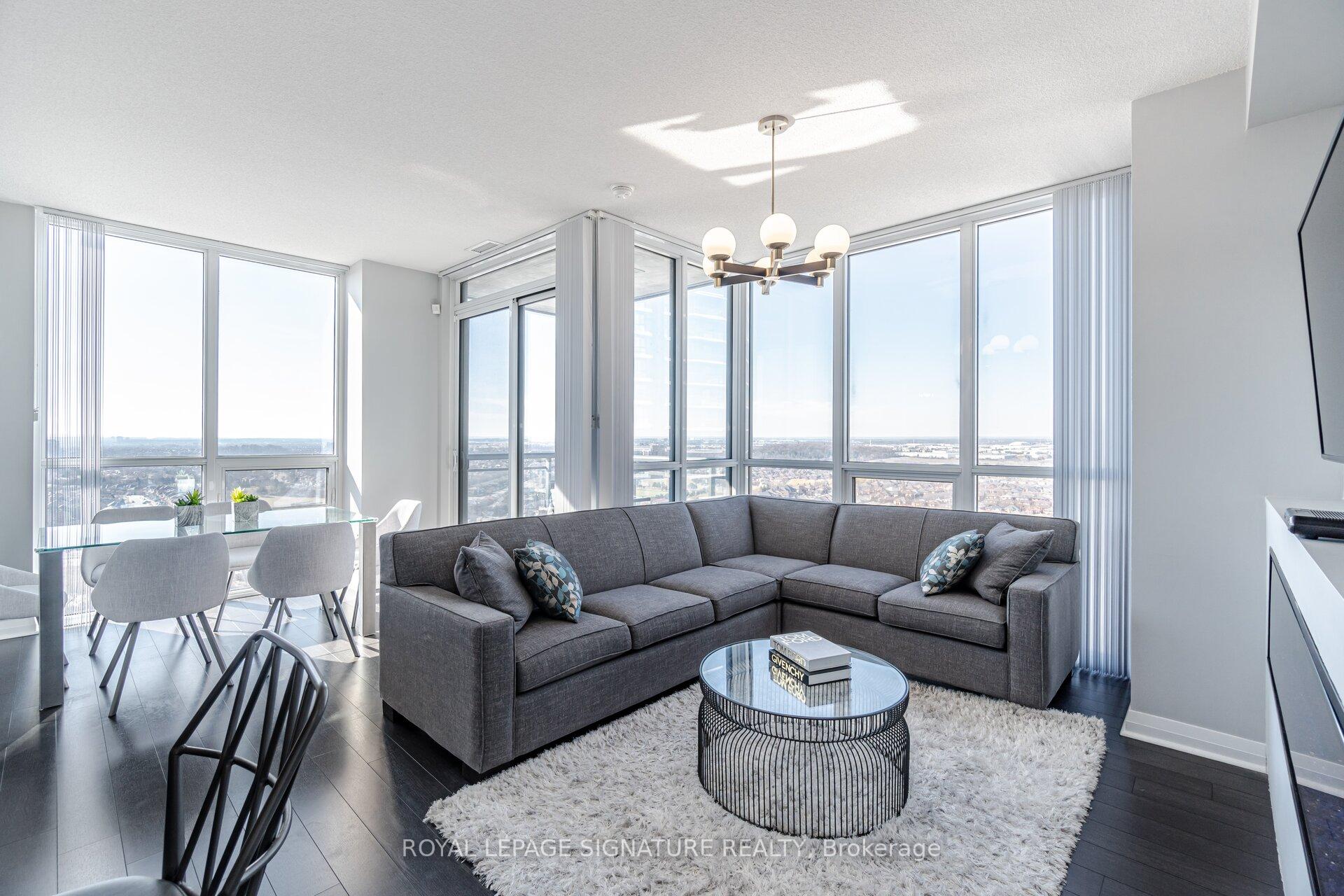 #2014 5033 Four Springs Avenue, Mississauga, Ontario