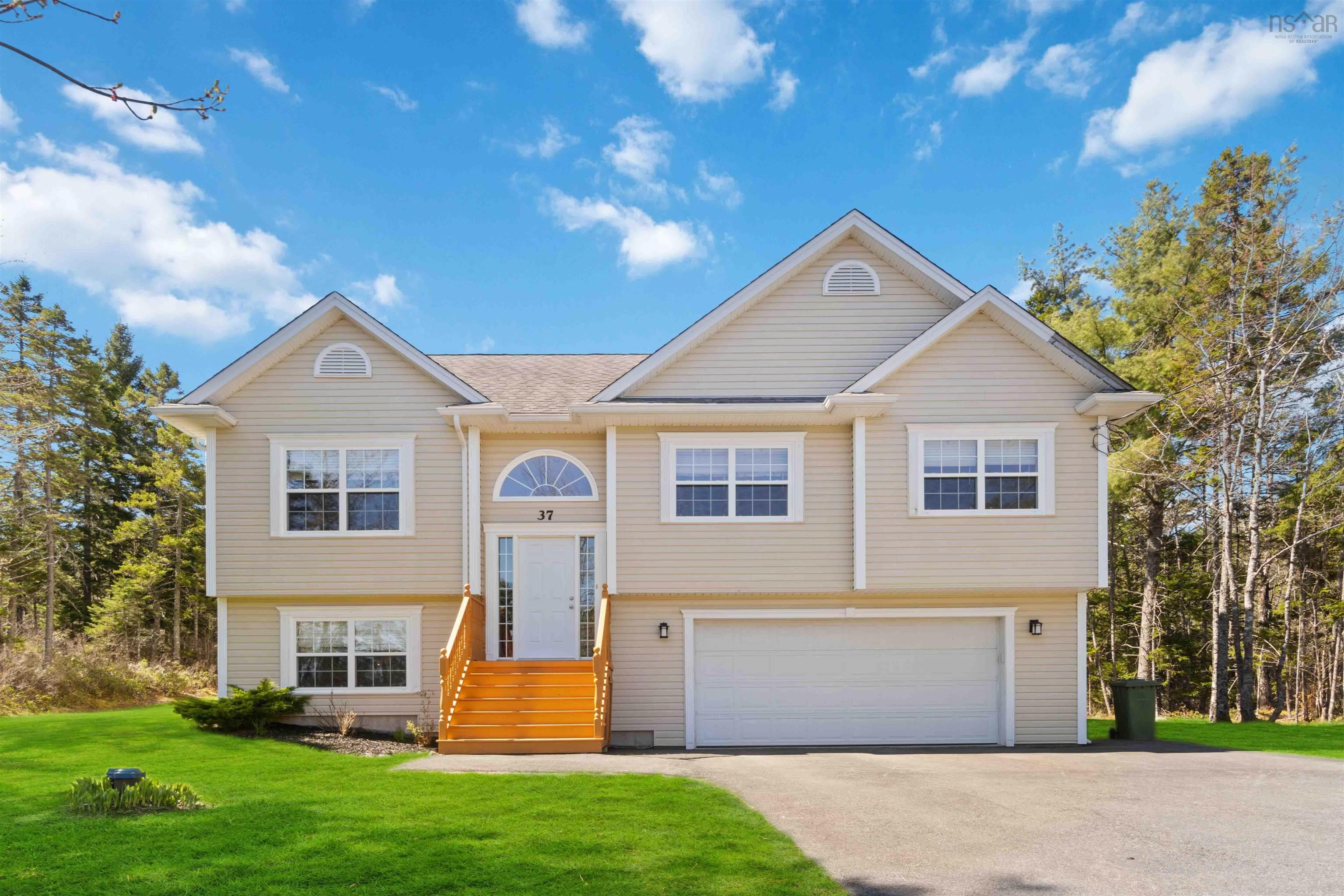 37 Kinross Court, Fall River, Nova Scotia