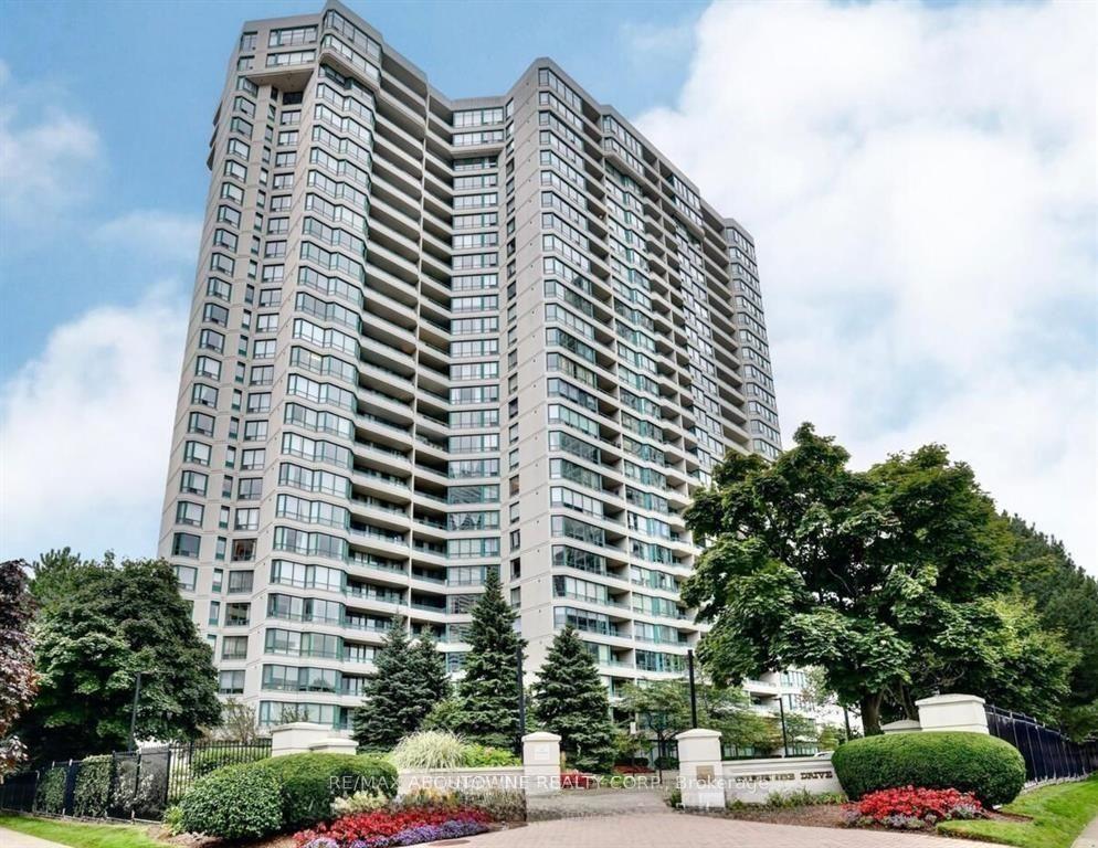 #2603 550 Webb Drive, Mississauga, Ontario