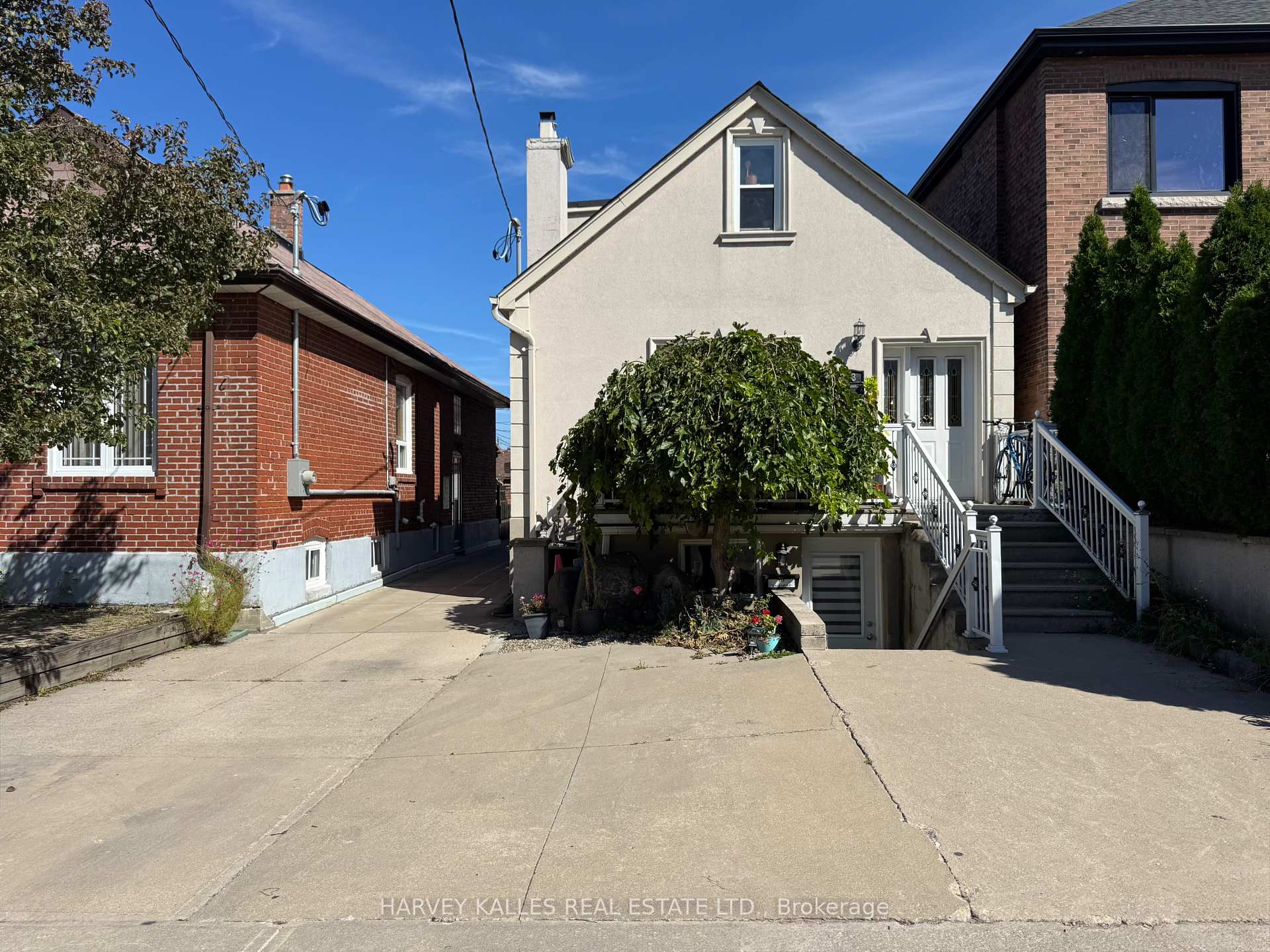 313 Glenholme Avenue, Toronto, Ontario