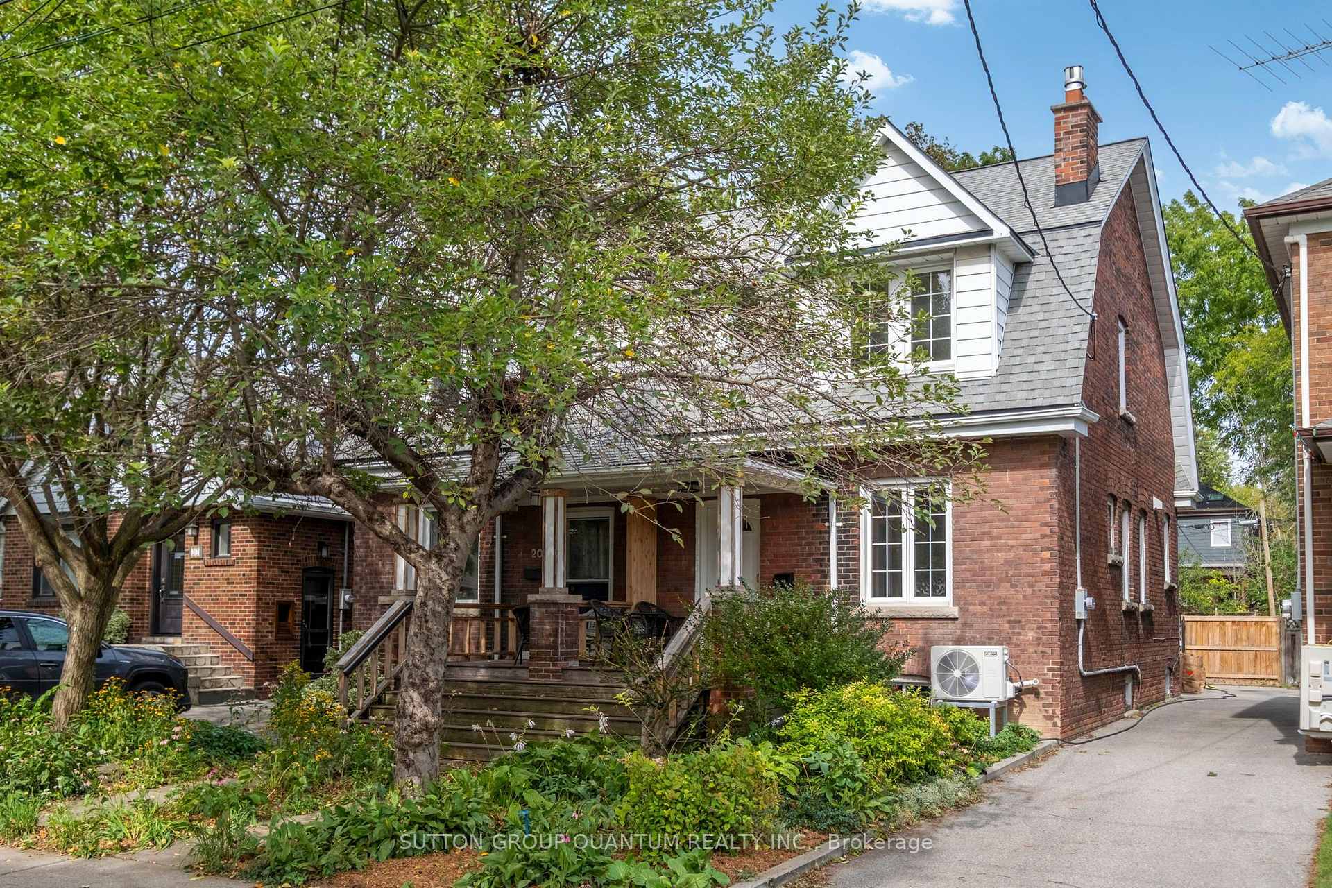 18 Albani Street, Toronto, Ontario