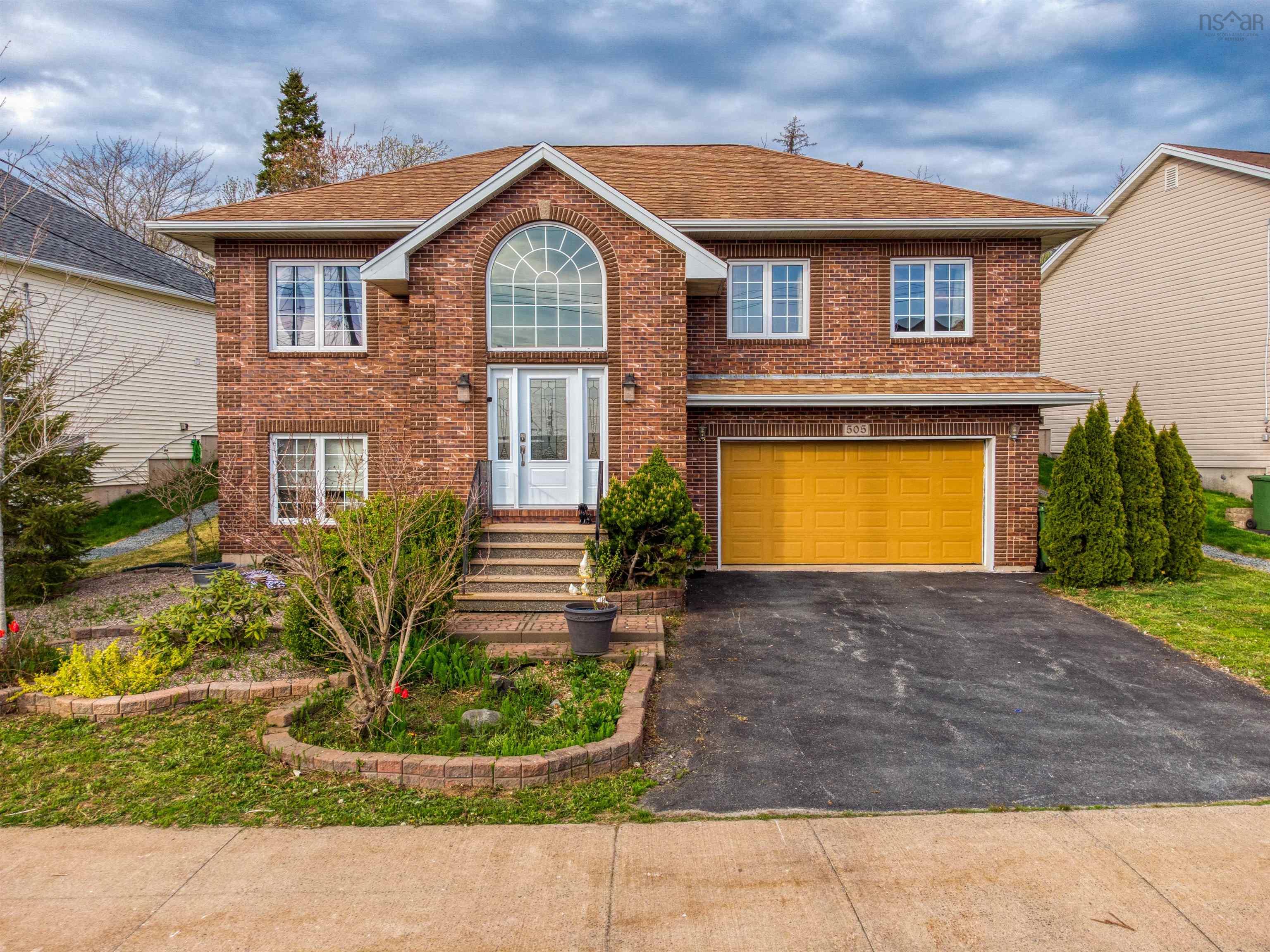 505 Portland Hills Drive, Dartmouth, Nova Scotia