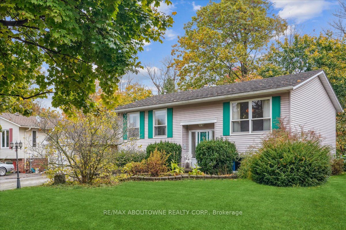 26 Inglewood Court, Grimsby, Ontario