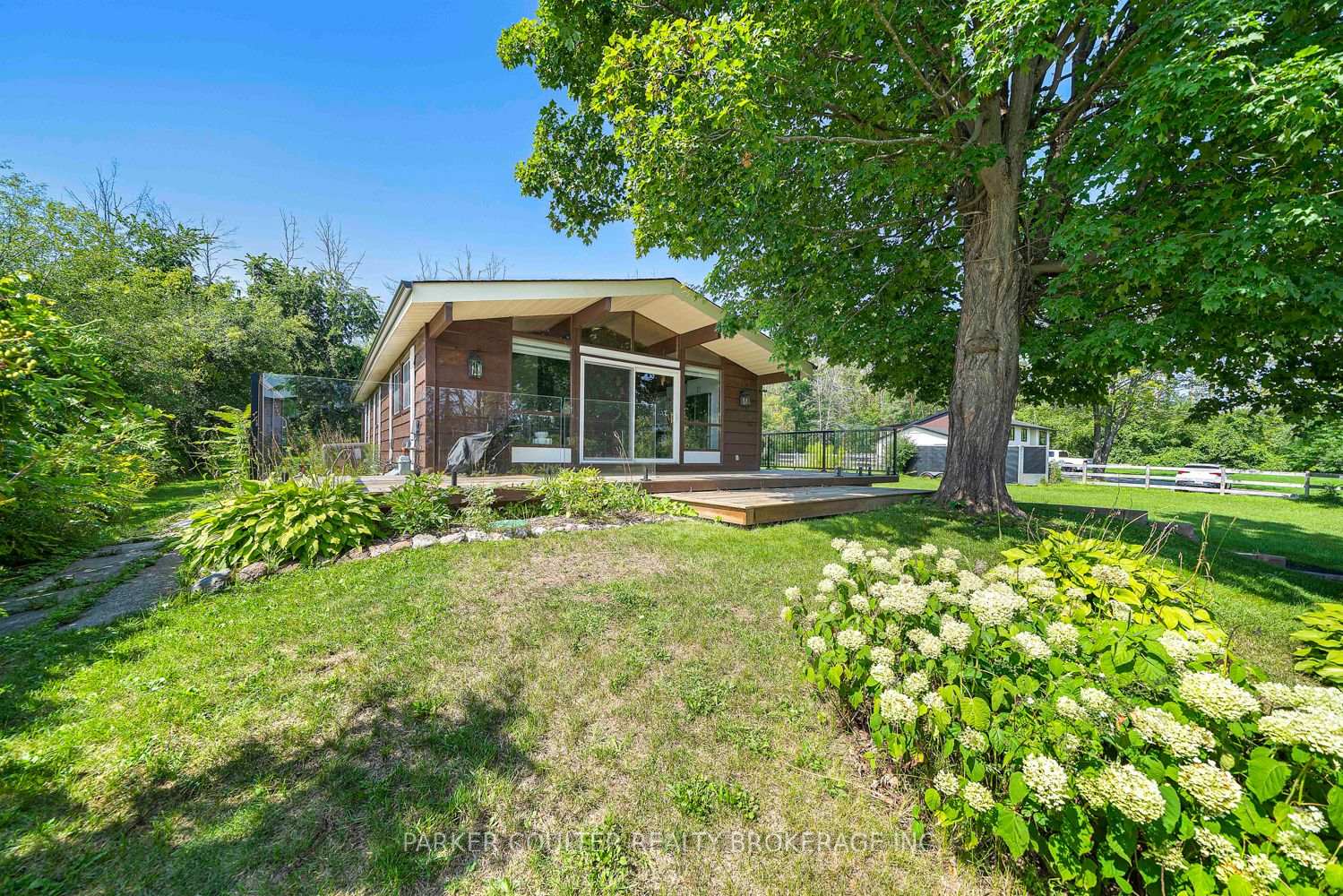 2238 Lakeshore Road E, Oro-Medonte, Ontario